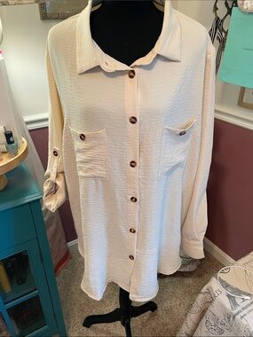zeagoo Cream Button-Down Long Sleeve Shirt with Pocket Detail